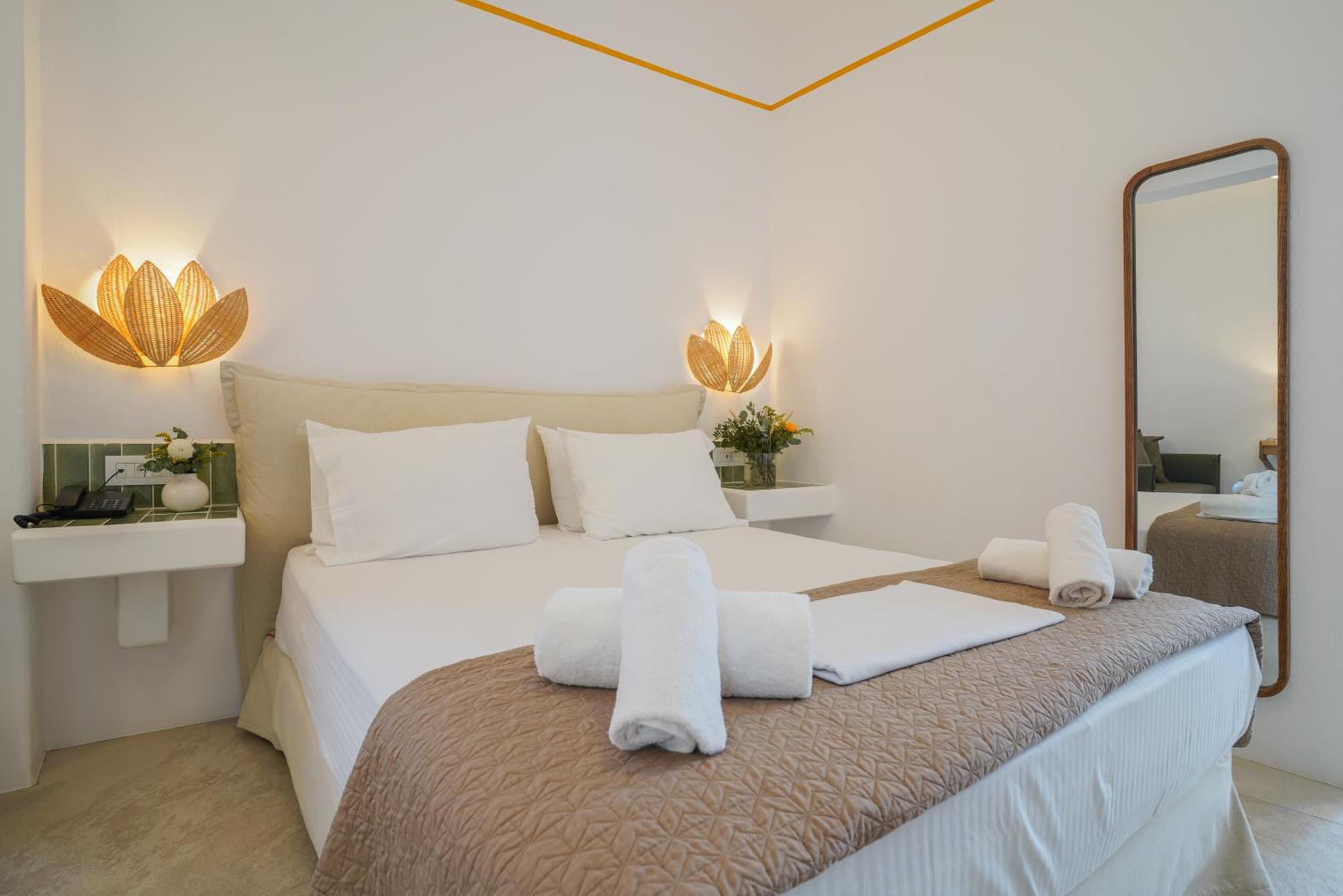 คาร์โบนากิโฮเต็ล Hotel Mykonos Town ภายนอก รูปภาพ